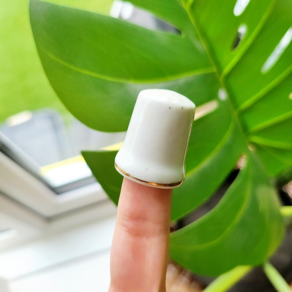 Vintage Classic Windmill Thimble - Picture 7 of 8